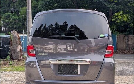 Honda Freed I, 2015 год, 919 000 рублей, 3 фотография
