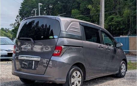 Honda Freed I, 2015 год, 919 000 рублей, 4 фотография