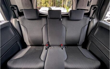 Honda Freed I, 2015 год, 919 000 рублей, 13 фотография