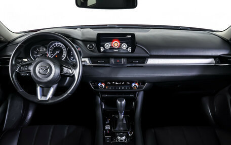 Mazda 6, 2021 год, 2 990 000 рублей, 13 фотография