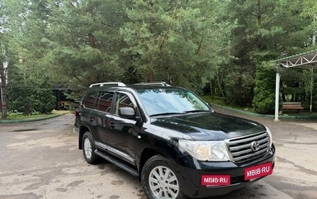 Toyota Land Cruiser 200, 2011 год, 3 800 000 рублей, 2 фотография