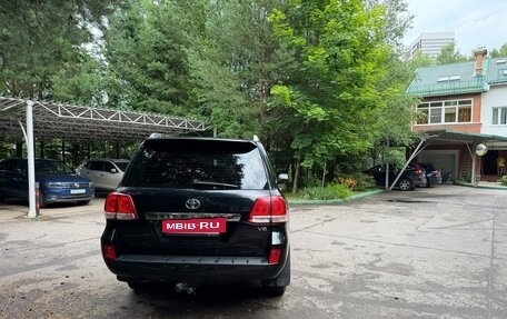 Toyota Land Cruiser 200, 2011 год, 3 800 000 рублей, 3 фотография