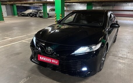 Toyota Camry, 2018 год, 2 950 000 рублей, 1 фотография