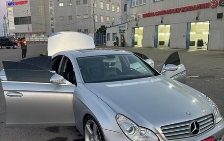 Mercedes-Benz CLS, 2005 год, 1 300 000 рублей, 1 фотография