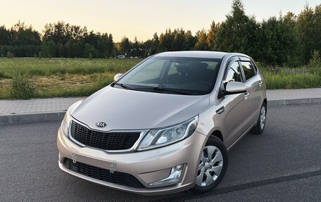 KIA Rio III рестайлинг, 2013 год, 1 500 000 рублей, 1 фотография