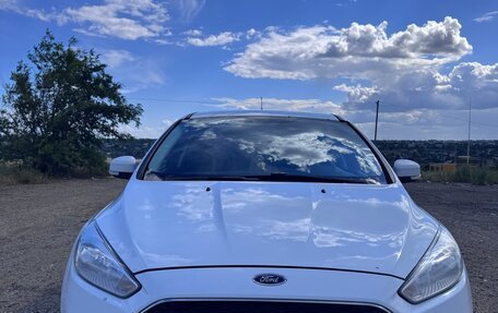 Ford Focus III, 2017 год, 990 000 рублей, 1 фотография