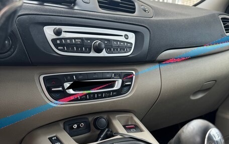 Renault Scenic III, 2010 год, 950 000 рублей, 8 фотография