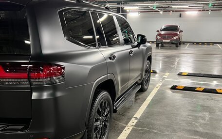 Toyota Land Cruiser, 2024 год, 14 500 000 рублей, 9 фотография