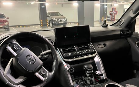 Toyota Land Cruiser, 2024 год, 14 500 000 рублей, 12 фотография