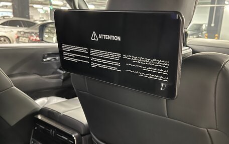 Toyota Land Cruiser, 2024 год, 14 500 000 рублей, 15 фотография