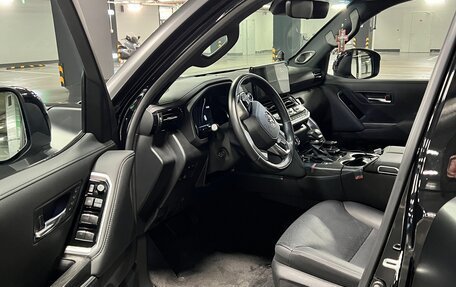 Toyota Land Cruiser, 2024 год, 14 500 000 рублей, 11 фотография
