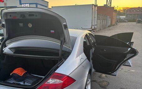 Mercedes-Benz CLS, 2005 год, 1 300 000 рублей, 3 фотография