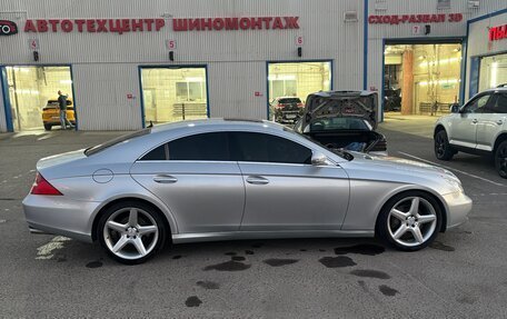 Mercedes-Benz CLS, 2005 год, 1 300 000 рублей, 6 фотография