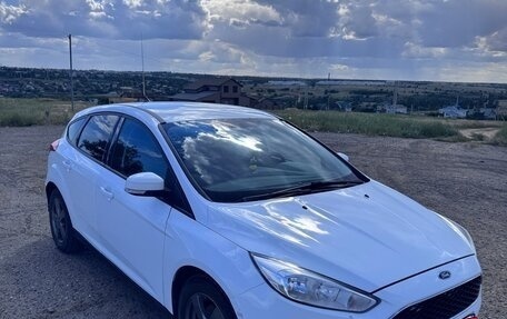 Ford Focus III, 2017 год, 990 000 рублей, 2 фотография
