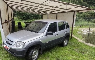 Chevrolet Niva I рестайлинг, 2017 год, 700 000 рублей, 1 фотография