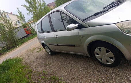 Renault Scenic III, 2005 год, 235 000 рублей, 4 фотография