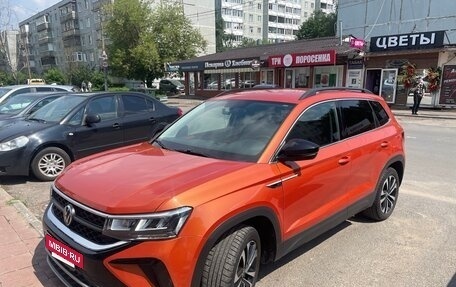 Volkswagen Taos, 2021 год, 2 600 000 рублей, 2 фотография