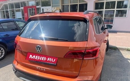 Volkswagen Taos, 2021 год, 2 600 000 рублей, 4 фотография