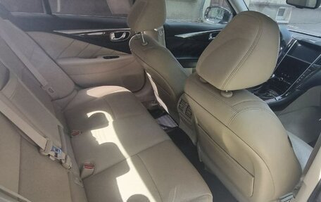 Infiniti Q50 I рестайлинг, 2014 год, 1 769 000 рублей, 14 фотография
