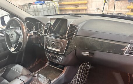 Mercedes-Benz GLS, 2018 год, 4 950 000 рублей, 26 фотография
