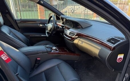 Mercedes-Benz S-Класс, 2011 год, 1 900 000 рублей, 18 фотография