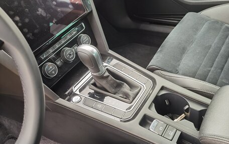 Volkswagen Passat B8 рестайлинг, 2019 год, 2 700 000 рублей, 5 фотография