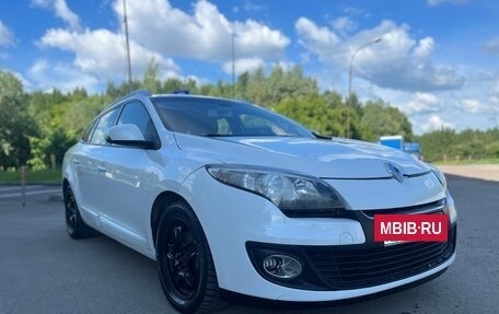 Renault Megane III, 2013 год, 600 000 рублей, 3 фотография