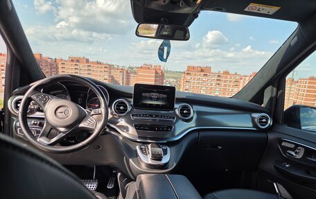 Mercedes-Benz V-Класс, 2018 год, 5 500 000 рублей, 11 фотография