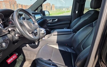 Mercedes-Benz V-Класс, 2018 год, 5 500 000 рублей, 10 фотография