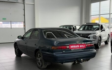 Toyota Camry, 1997 год, 199 000 рублей, 2 фотография