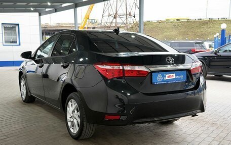 Toyota Corolla, 2018 год, 1 599 000 рублей, 3 фотография