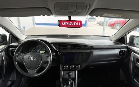 Toyota Corolla, 2018 год, 1 599 000 рублей, 10 фотография