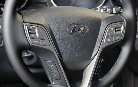 Hyundai Santa Fe III рестайлинг, 2017 год, 2 099 000 рублей, 14 фотография