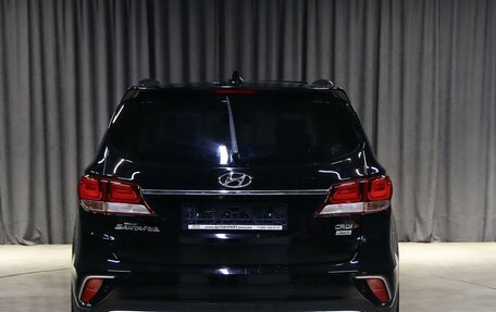 Hyundai Santa Fe III рестайлинг, 2017 год, 2 099 000 рублей, 18 фотография