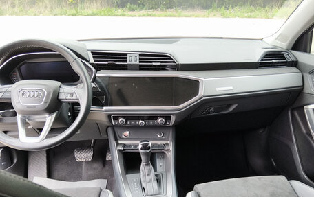Audi Q3, 2022 год, 2 016 000 рублей, 11 фотография