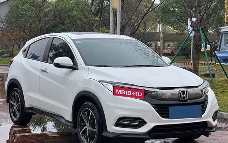 Honda Vezel, 2021 год, 1 308 000 рублей, 1 фотография