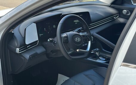 Hyundai Elantra, 2026 год, 2 050 000 рублей, 9 фотография