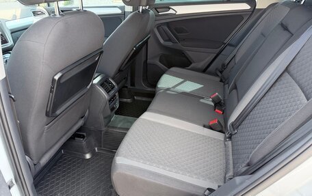 Volkswagen Tiguan II, 2017 год, 2 250 000 рублей, 15 фотография