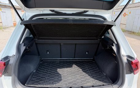 Volkswagen Tiguan II, 2017 год, 2 250 000 рублей, 17 фотография
