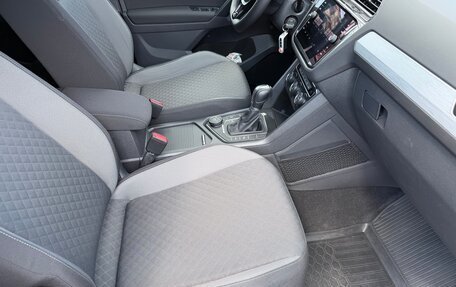 Volkswagen Tiguan II, 2017 год, 2 250 000 рублей, 24 фотография