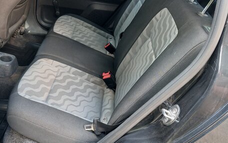 Skoda Fabia II, 2009 год, 250 000 рублей, 8 фотография