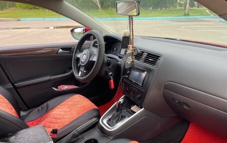 Volkswagen Jetta VI, 2014 год, 900 000 рублей, 8 фотография