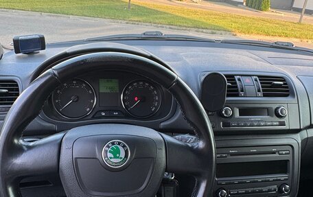 Skoda Fabia II, 2012 год, 920 000 рублей, 14 фотография