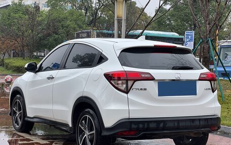 Honda Vezel, 2021 год, 1 308 000 рублей, 4 фотография