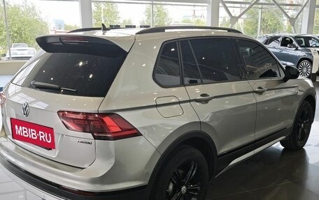 Volkswagen Tiguan II, 2020 год, 3 150 000 рублей, 4 фотография