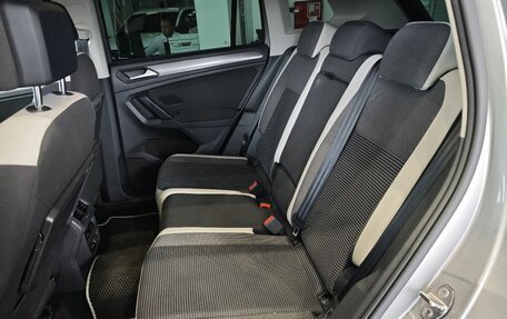 Volkswagen Tiguan II, 2020 год, 3 150 000 рублей, 13 фотография
