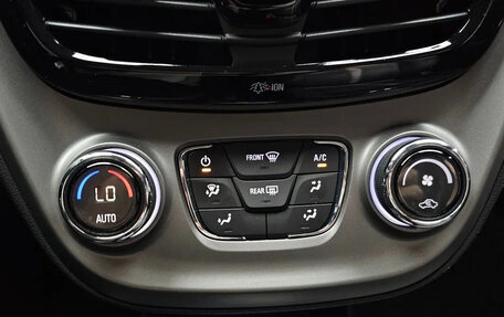 Chevrolet Spark IV, 2022 год, 917 000 рублей, 9 фотография