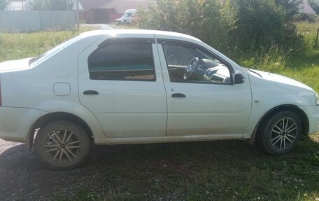 Renault Logan I, 2011 год, 300 000 рублей, 1 фотография