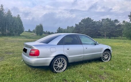 Audi A4, 1997 год, 300 000 рублей, 2 фотография