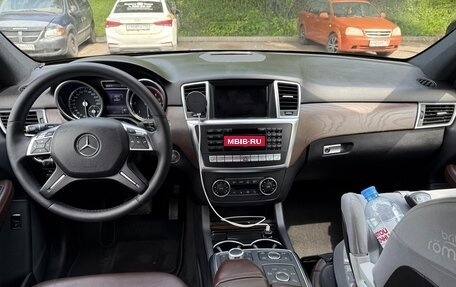 Mercedes-Benz M-Класс, 2015 год, 2 950 000 рублей, 17 фотография